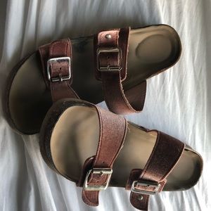 velvet- strap birkenstock style shoes